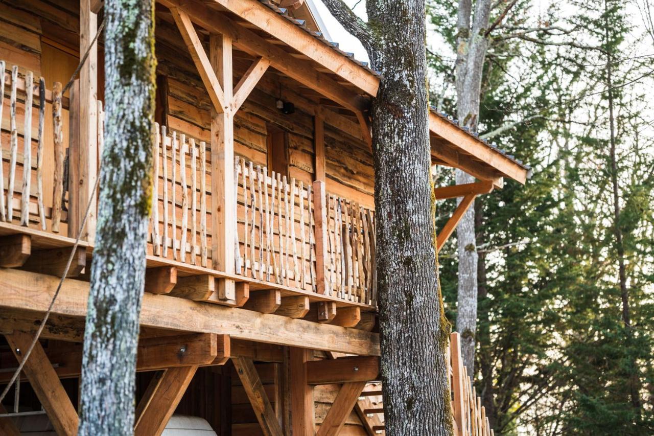 Charmante Cabane Dans Les Arbres Avec Jacuzzi Et Sauna Boismorand Esterno foto
